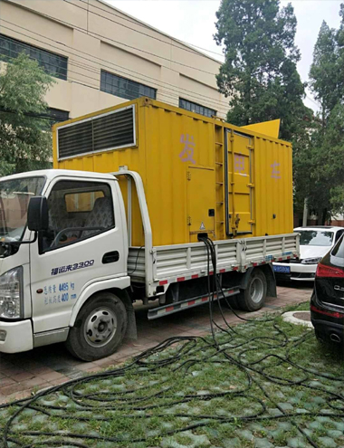 卢龙发电车出租-柴油发电机组排烟系统设计要求及其考虑因素
