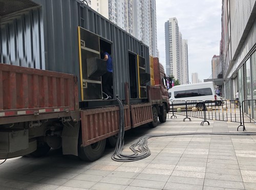 卢龙柴油发电机空气滤清器在不同季节的更换周期是否有差异？